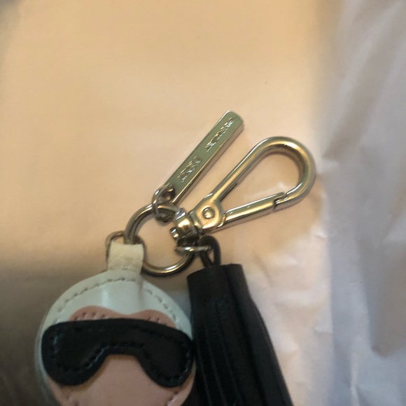 Fendi Karlito charm - Picture 3 of 7